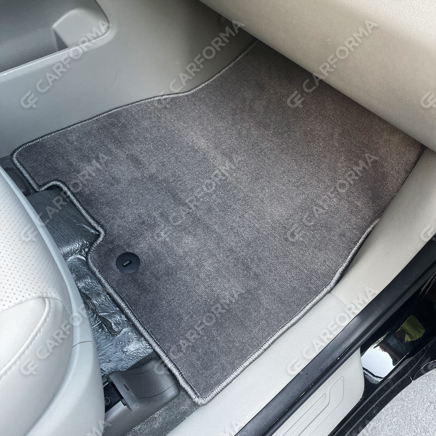 Коврики на KIA Carnival III 7 мест 2014&nbsp;-&nbsp;2021 в Шахтах