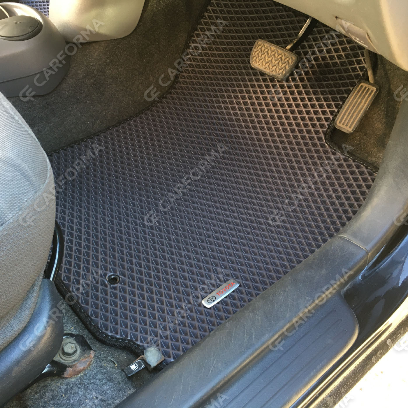 Ворсовые коврики на Toyota Vitz I 1998&nbsp;-&nbsp;2005 в Шахтах