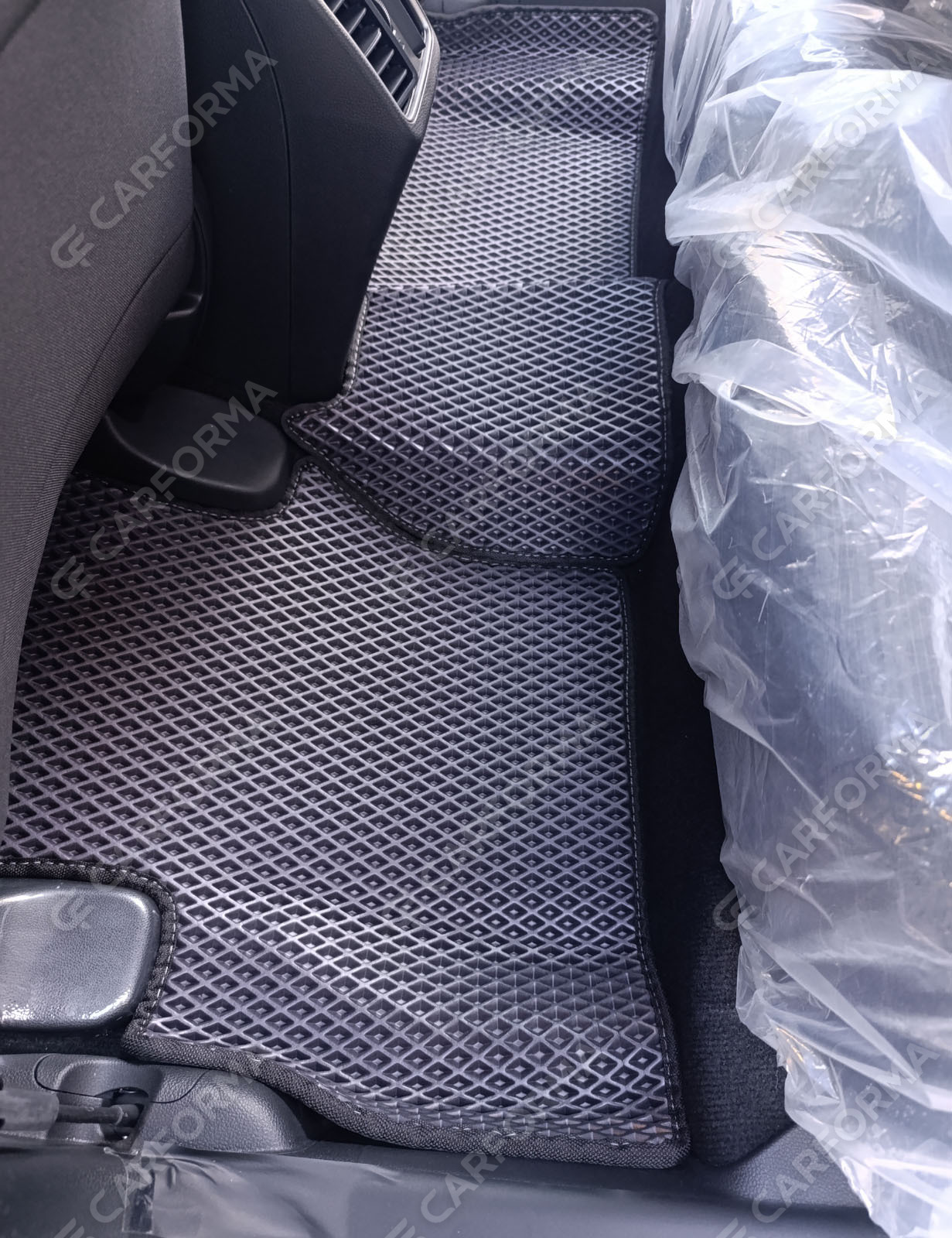 Коврики на Honda WR-V III 2023&nbsp;-&nbsp;2026 в Шахтах