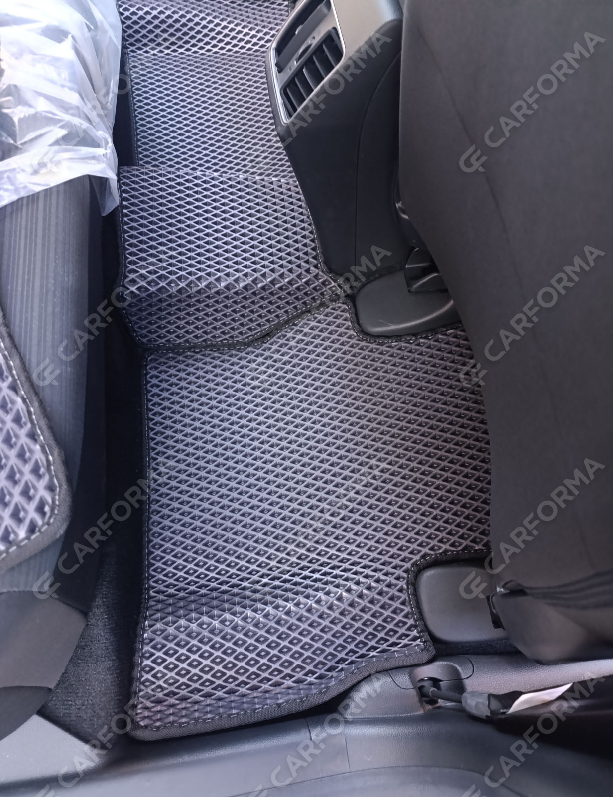 Коврики на Honda WR-V III 2023&nbsp;-&nbsp;2026 в Шахтах