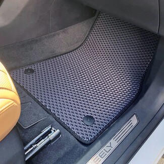 Ворсовые коврики на Geely Monjaro Гибрид 2022&nbsp;-&nbsp;2026 в Шахтах