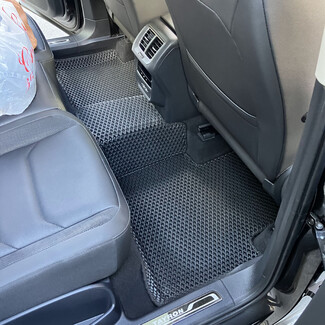 Коврики на Volkswagen Tayron X 2020 - 2025 в Шахтах