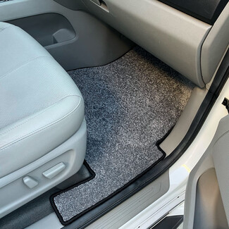 Ворсовые коврики на KIA Carnival III 9 мест и 11 мест 2014 - 2021 в Шахтах Ворсовые коврики на KIA Carnival III 9 мест и 11 мест 2014 - 2021 в Шахтах