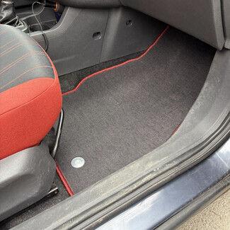 Ворсовые коврики на Opel Corsa D 2006 - 2014 в Шахтах Ворсовые коврики на Opel Corsa D 2006 - 2014 в Шахтах