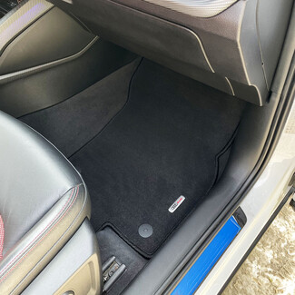 Ворсовые коврики на Audi Q2L 2016 - 2026 в Шахтах Ворсовые коврики на Audi Q2L 2016 - 2026 в Шахтах