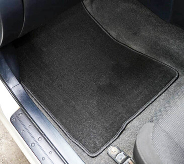 Коврики на Toyota Altezza 1998&nbsp;-&nbsp;2005 в Шахтах