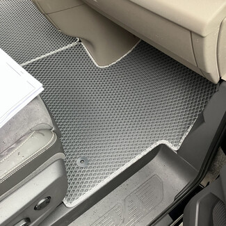 Коврики на Volkswagen Multivan (T7) 2021&nbsp;-&nbsp;2026 в Шахтах