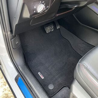 Ворсовые коврики на Audi Q2L 2016 - 2026 в Шахтах Ворсовые коврики на Audi Q2L 2016 - 2026 в Шахтах