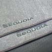 Коврики на Toyota Sequoia I 2001 - 2008 в Шахтах