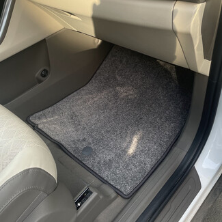 Ворсовые коврики на KIA Carnival IV 7 мест с оттоманками 2020&nbsp;-&nbsp;2026 в Шахтах