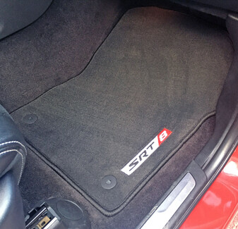 Ворсовые коврики на Jeep Grand Cherokee (WK2) 2010 - 2022 в Шахтах Ворсовые коврики на Jeep Grand Cherokee (WK2) 2010 - 2022 в Шахтах