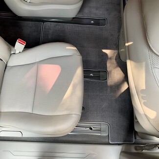 Ворсовые коврики на KIA Carnival III 9 мест и 11 мест 2014 - 2021 в Шахтах Ворсовые коврики на KIA Carnival III 9 мест и 11 мест 2014 - 2021 в Шахтах